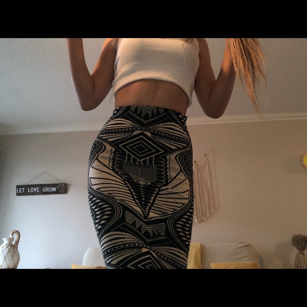 Geo print midi skirt